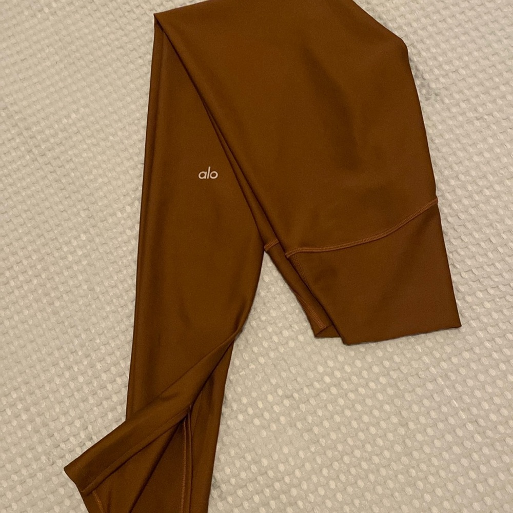 Alo small espresso 7/8 leggings with slits